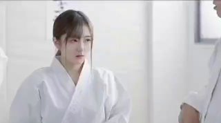 海贼王动漫免费全集在线观看其实我的小情人很苗条，一点都不像两个孩子的别人老婆